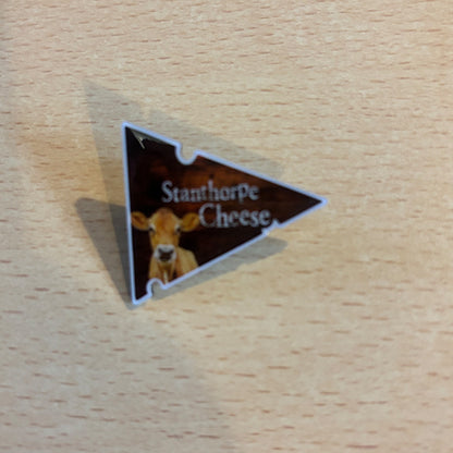 STANTHORPE CHEESE HAT PIN